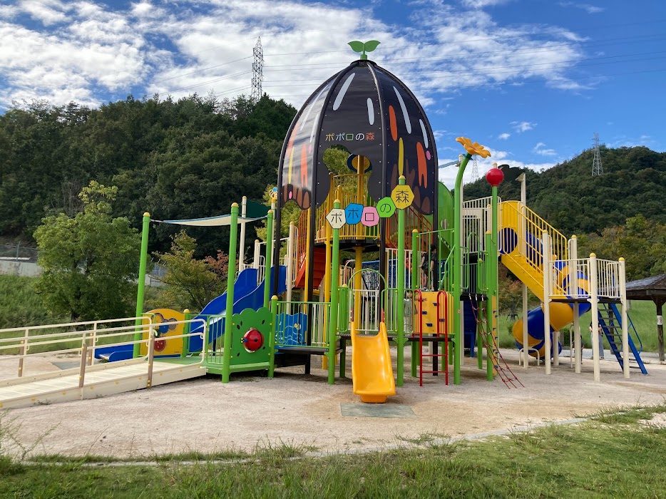 ピクニックができる大きい公園①　ポポロの森(廿日市市四季が丘)